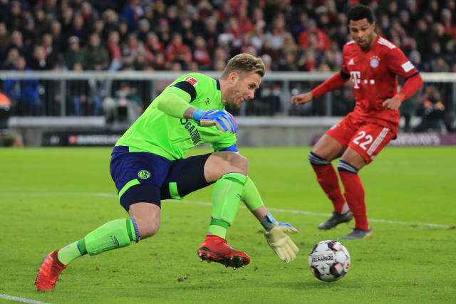 强的防守策 强的防守策