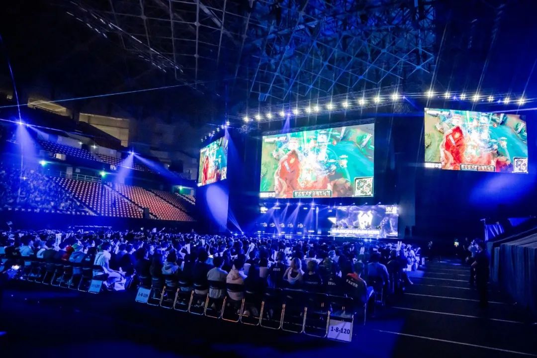 在他们心中